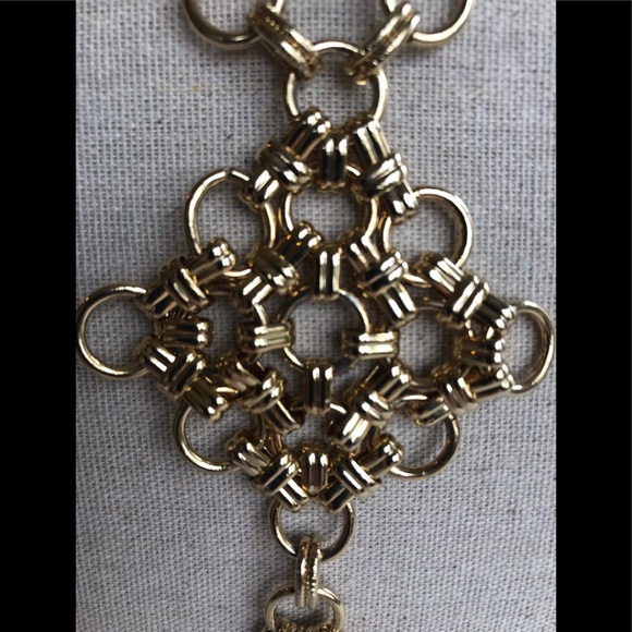 Lee Angel long gold necklace with tassel ornamentation - Picture 3 of 16